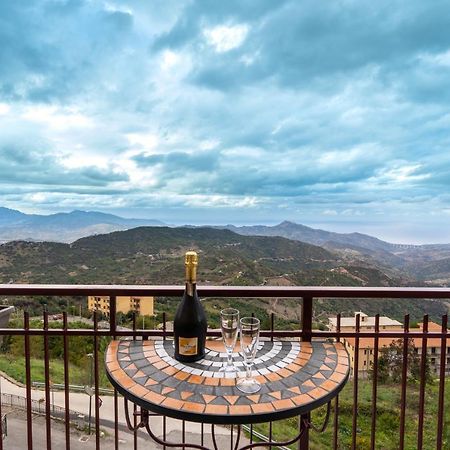 Casa Vacanze Dell'Angelo San Mauro Castelverde 외부 사진