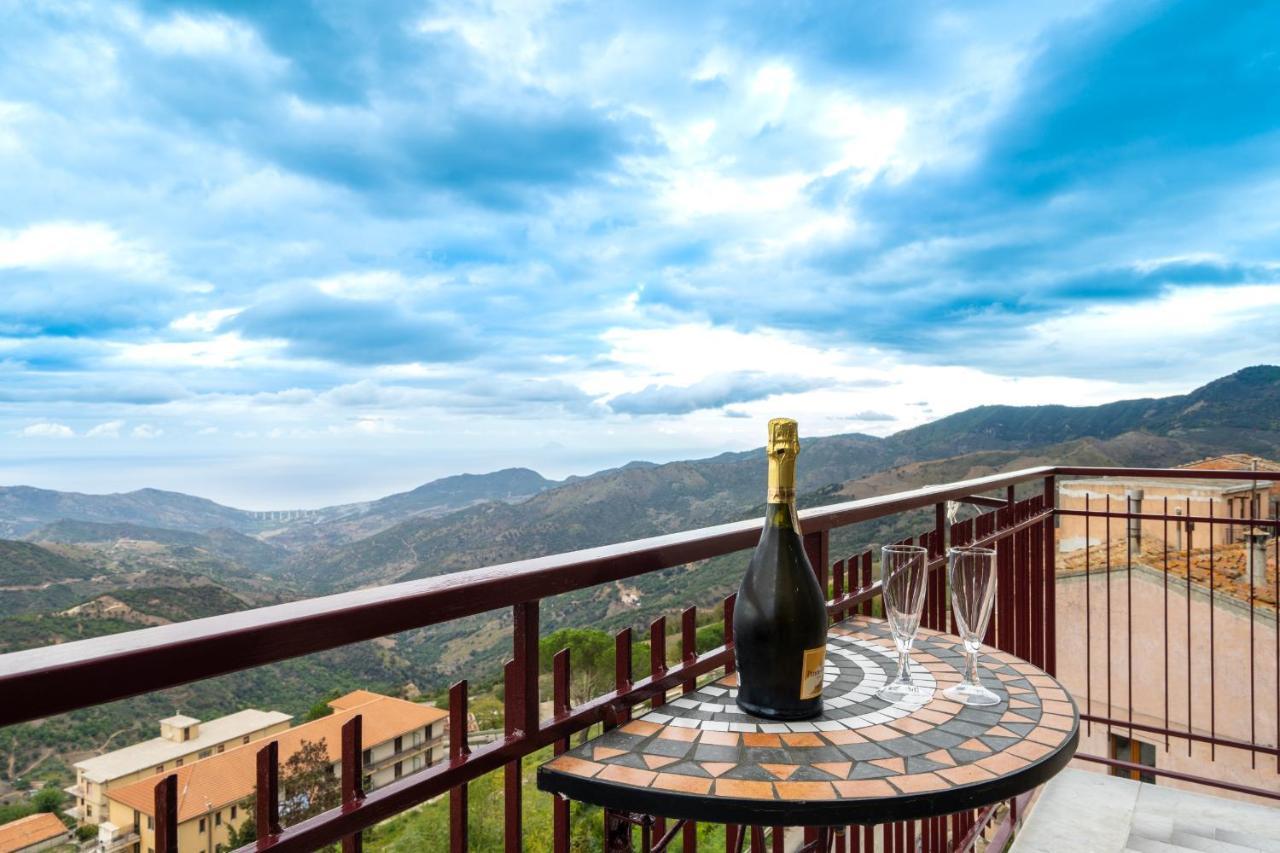 Casa Vacanze Dell'Angelo San Mauro Castelverde 외부 사진